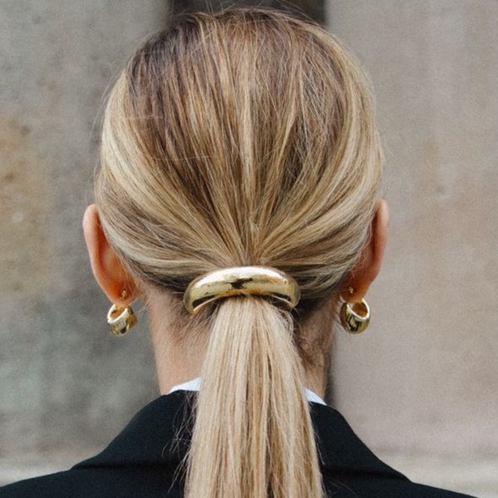 Gold Glossy Arch Pony Tie (3100)